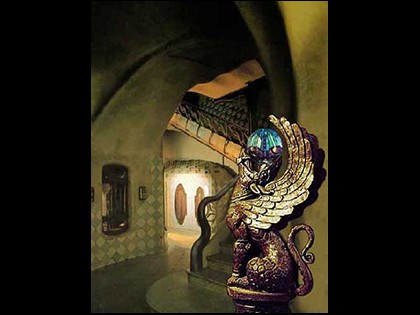 для интерьеров. Химера в готическом интерьере